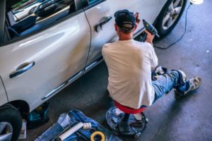 hiring a car mechanic