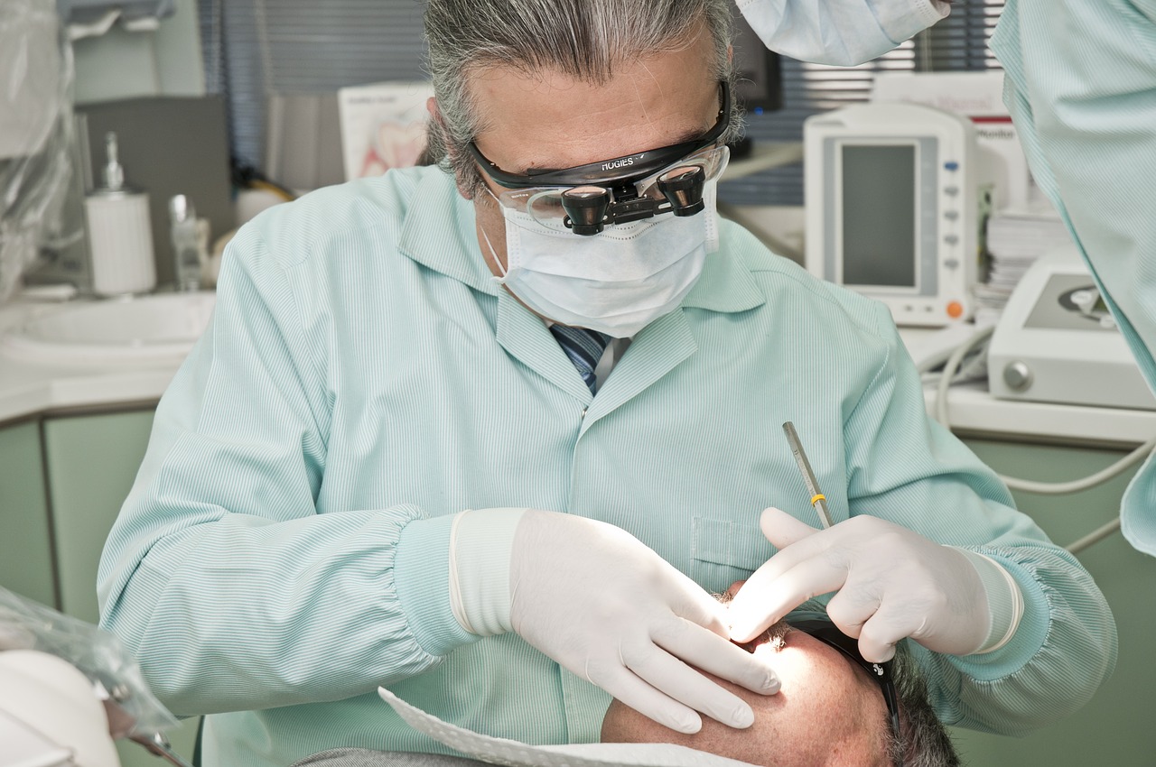 Qualities of a Good Dental Facility When Driving post thumbnail image